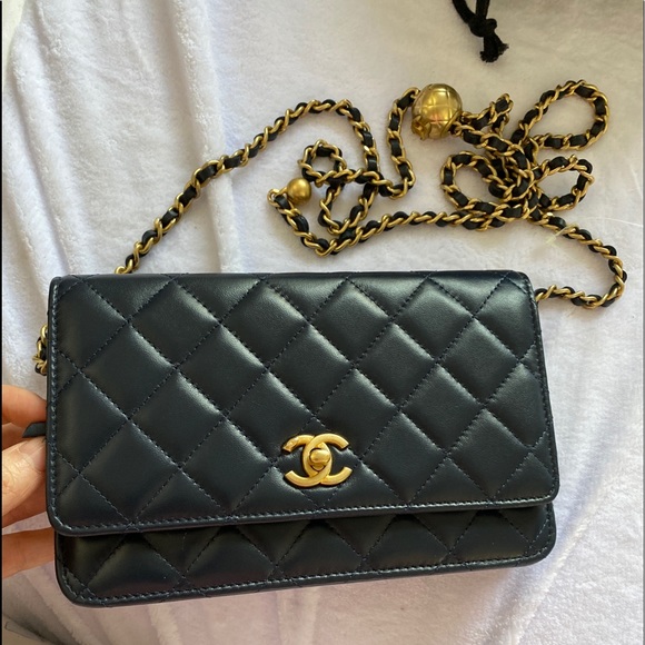 Sold Chanel wallet on chain WOC adjustable strap - Picture 1 of 11